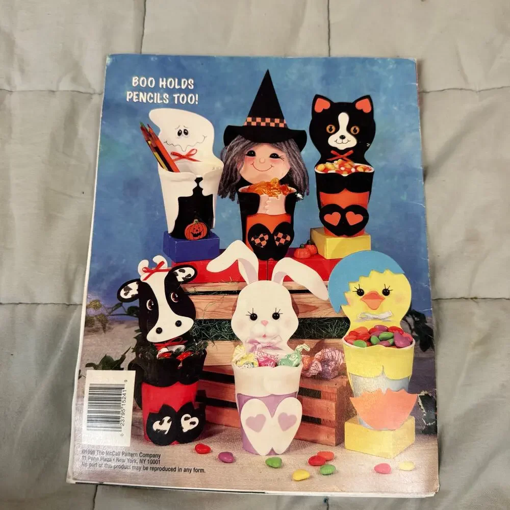 Vintage 1998 McCall's Creates Holiday Sweet Treats Christmas Patterns 15241